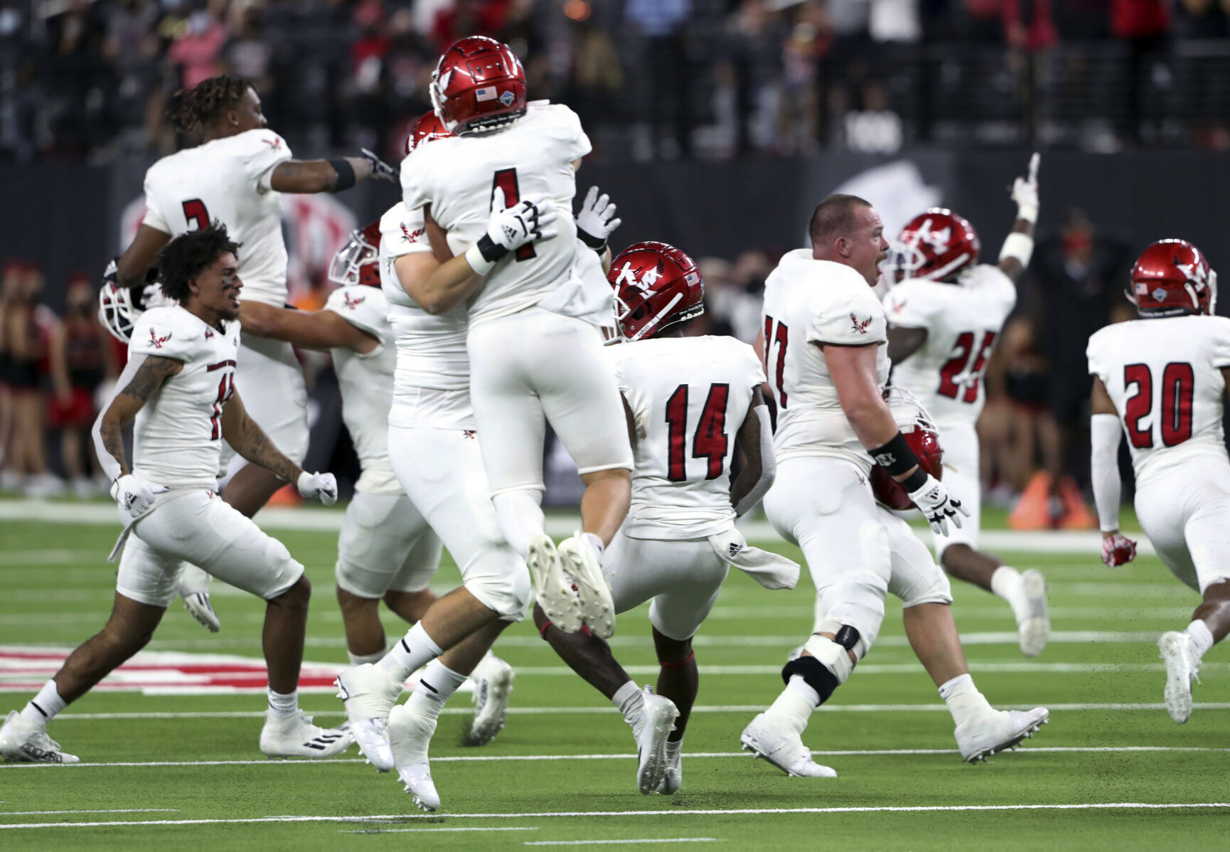 APTOPIX E Washington UNLV Football